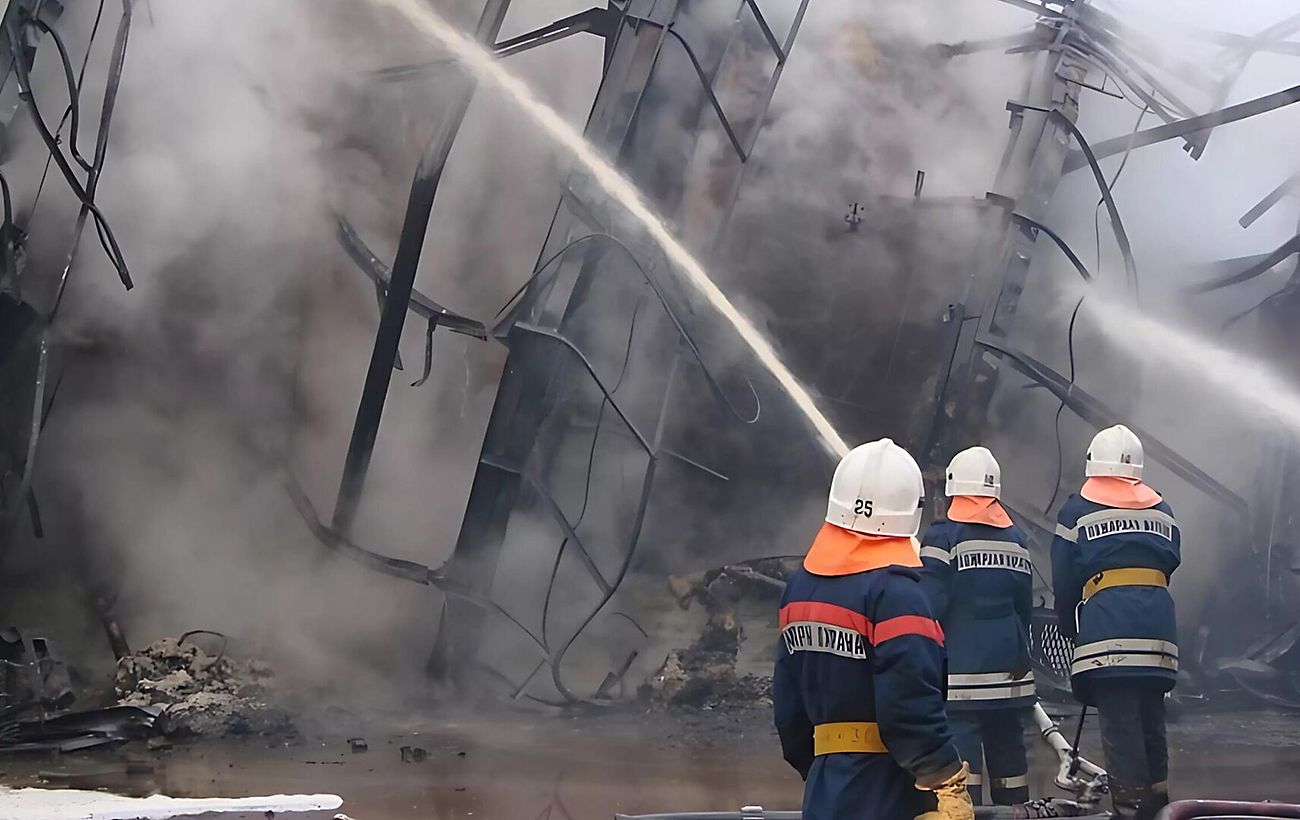 Після атаки Сил оборони в Нижньогородській області РФ палає стратегічний НПЗ