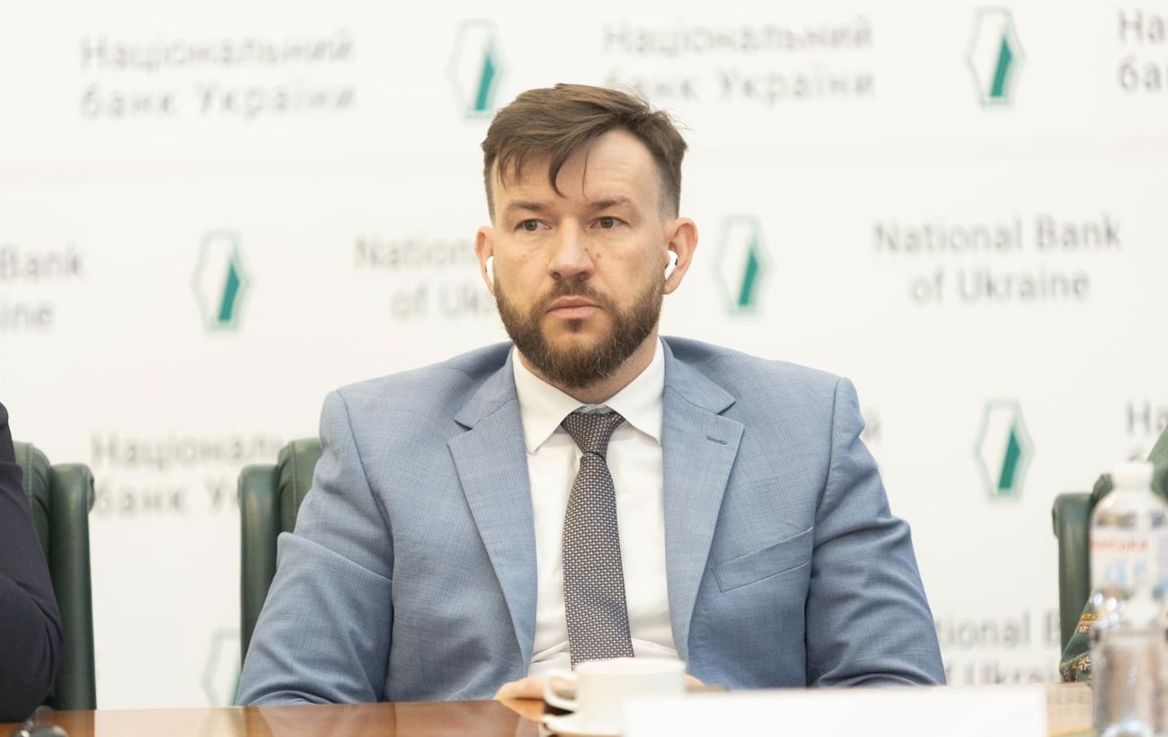Улютін пояснив, чому не підіймають прожитковий мінімум