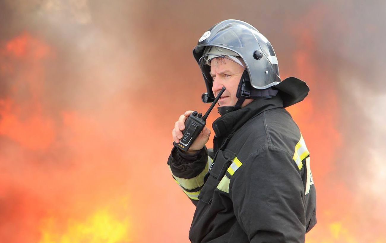 У РФ палає один з найбільших хімзаводів: критичне підприємство атакували дрони (відео)