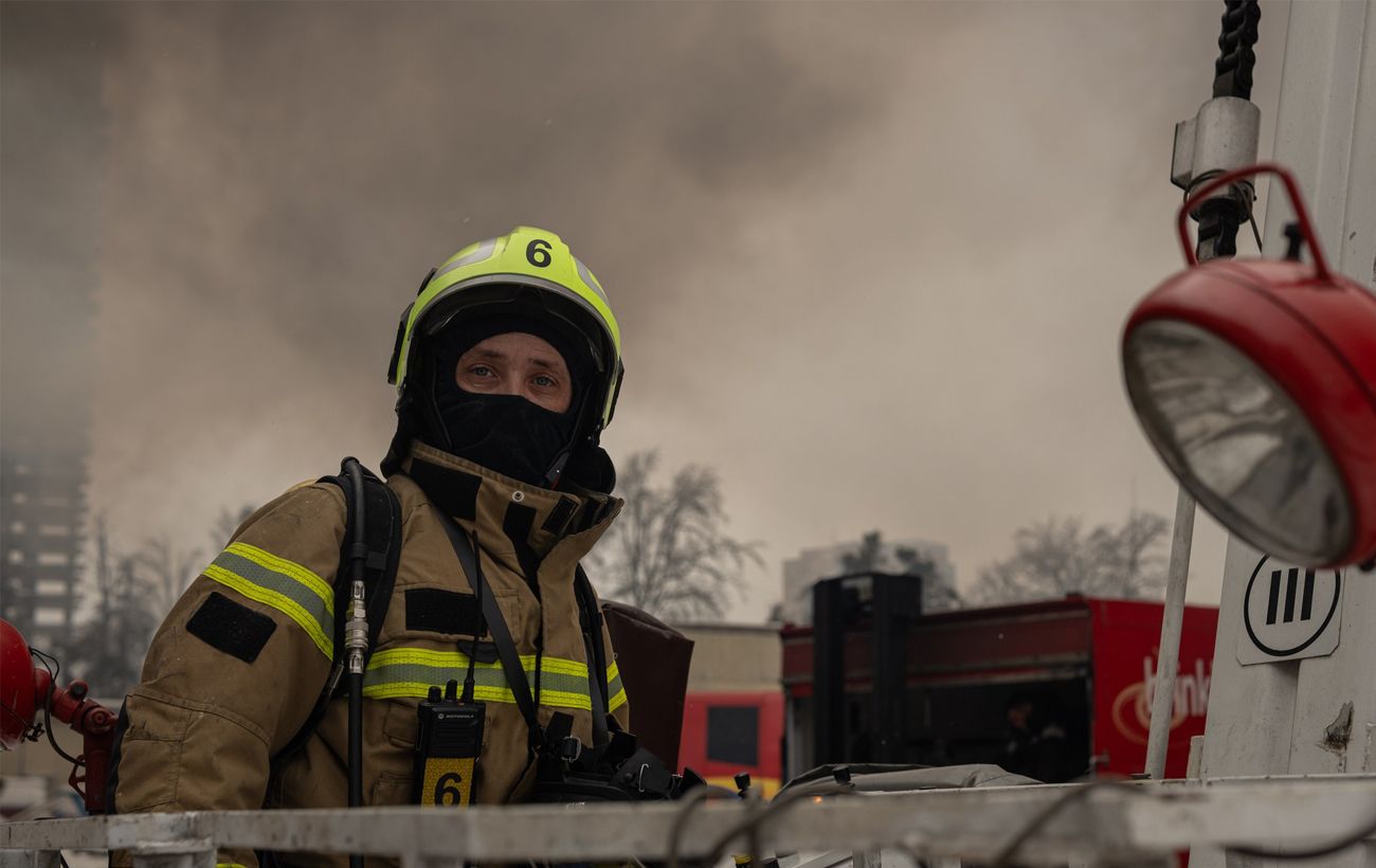 У Києві лунали вибухи: росіяни атакували столицю балістикою