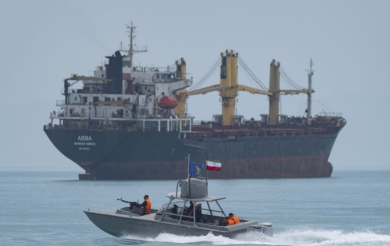 США та союзники можуть пройти Ормузьку протоку лише після виплати репарацій