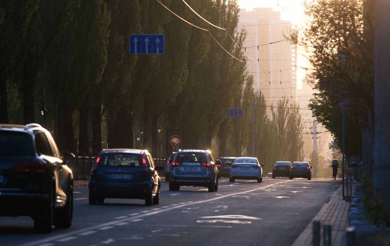 Постійно їздите лівою смугою? У ПДР є нюанс, про який забувають водії