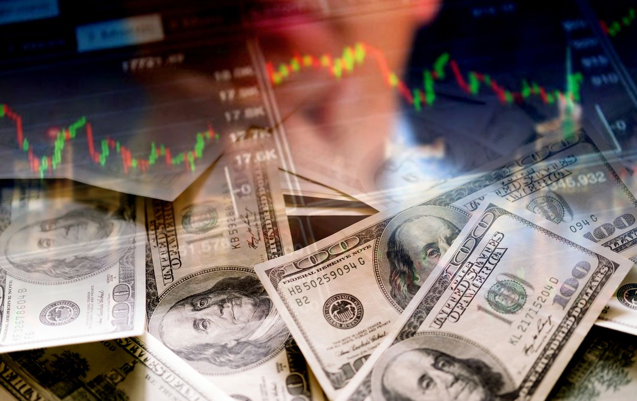 Долар по 50 грн і інфляція понад 13%: банкір пояснив, коли гривневі депозити втратять вигоду