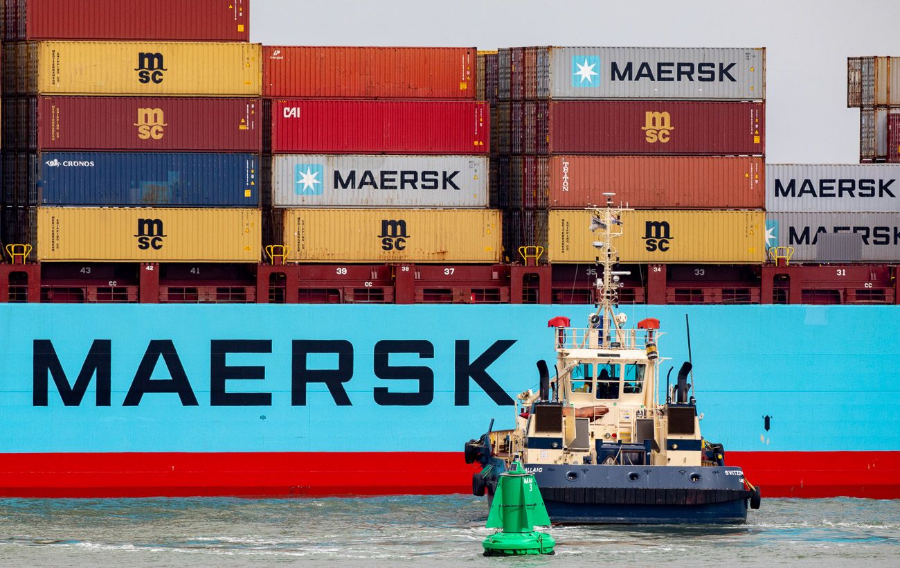 Гігант морських перевезень Maersk припиняє роботу в українському порту через удари РФ