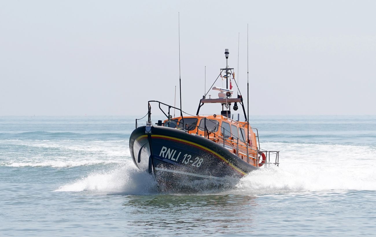 ВМС Болгарії "виловили" у Чорному морі невідомий дрон