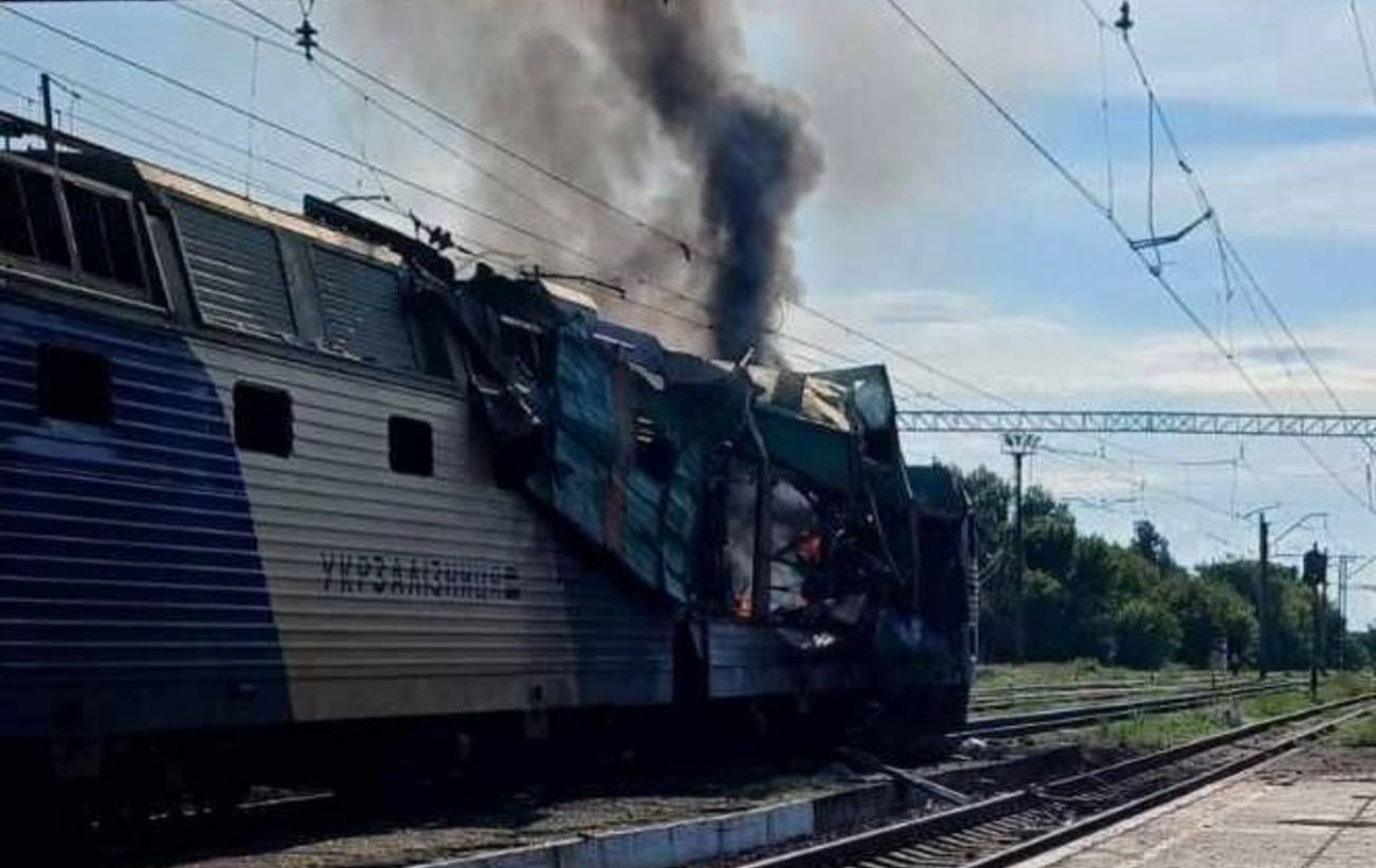 На Дніпропетровщині російський дрон атакував пасажирський поїзд